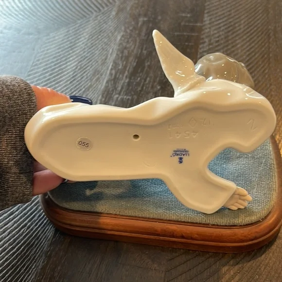 Ladro Vintage Angel - Picture 3 of 3